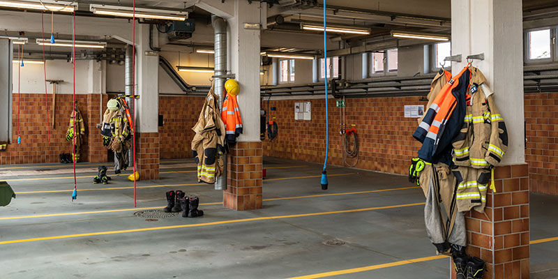 Sicherheitslösungen für Feuerwehrhäuser